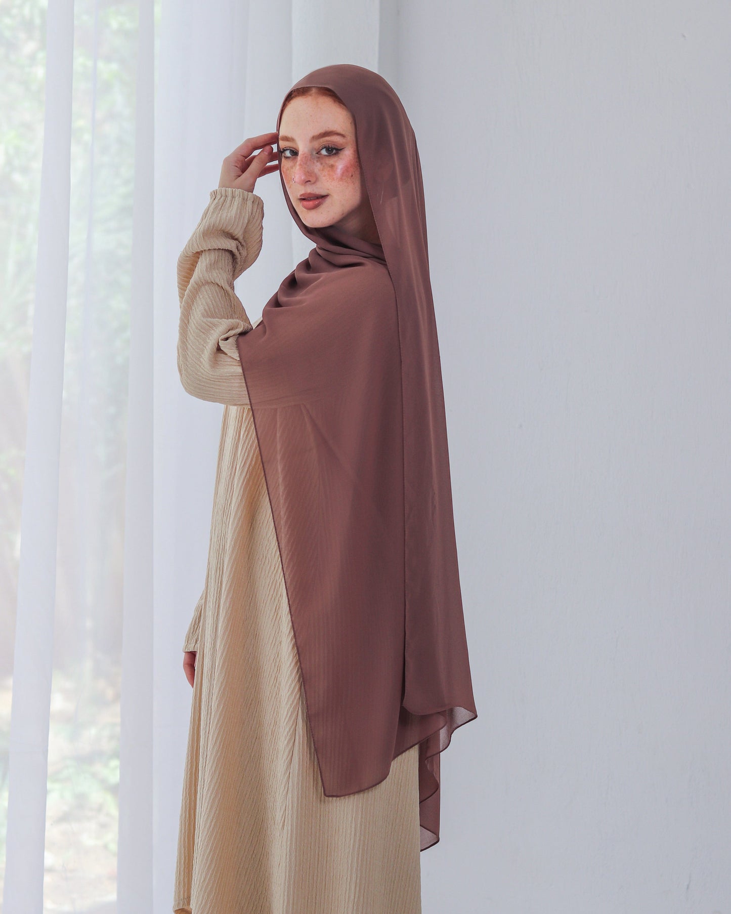 esh-esh 10 Premium Brown Hijab