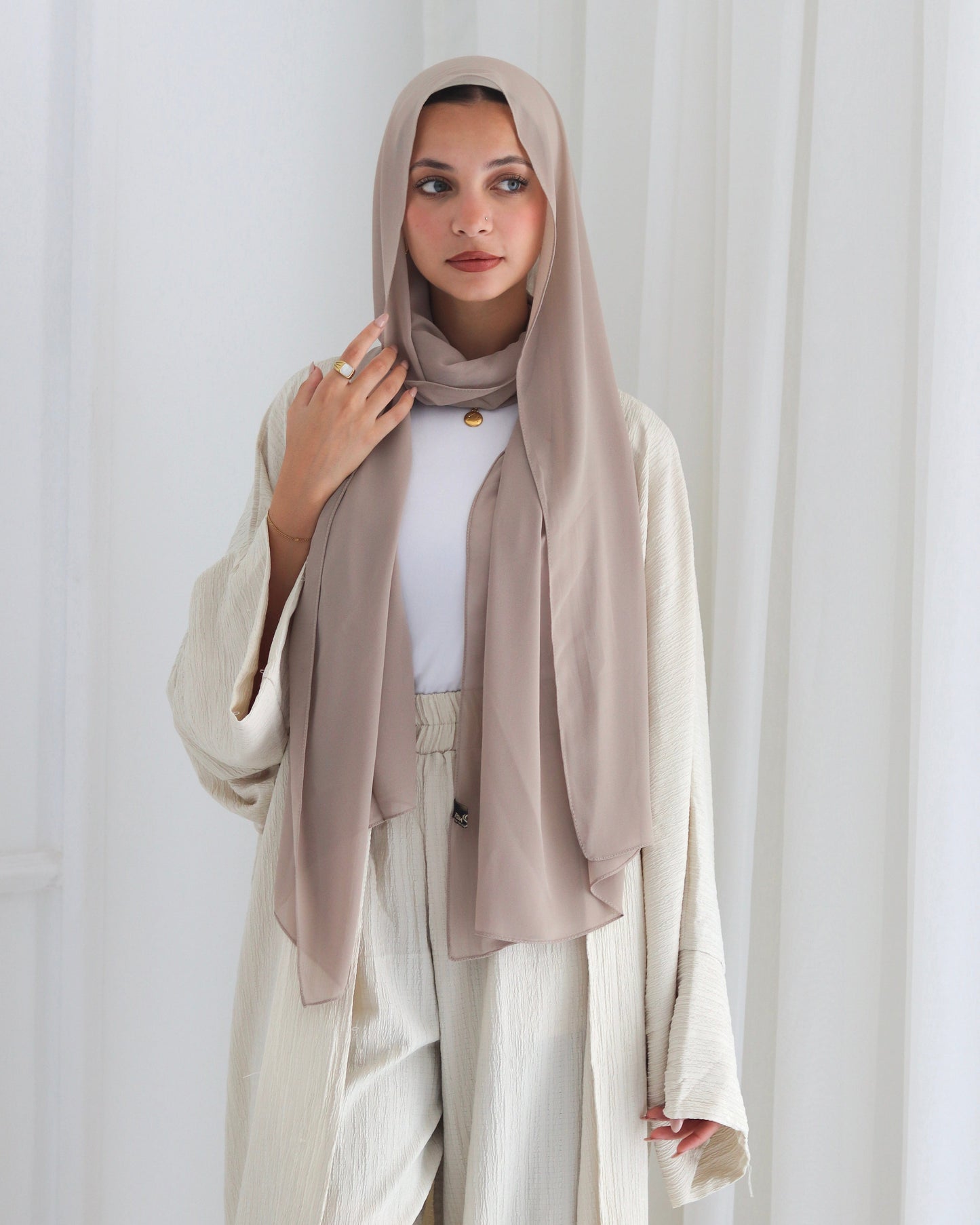 esh-esh 25 Premium Brown Hijab