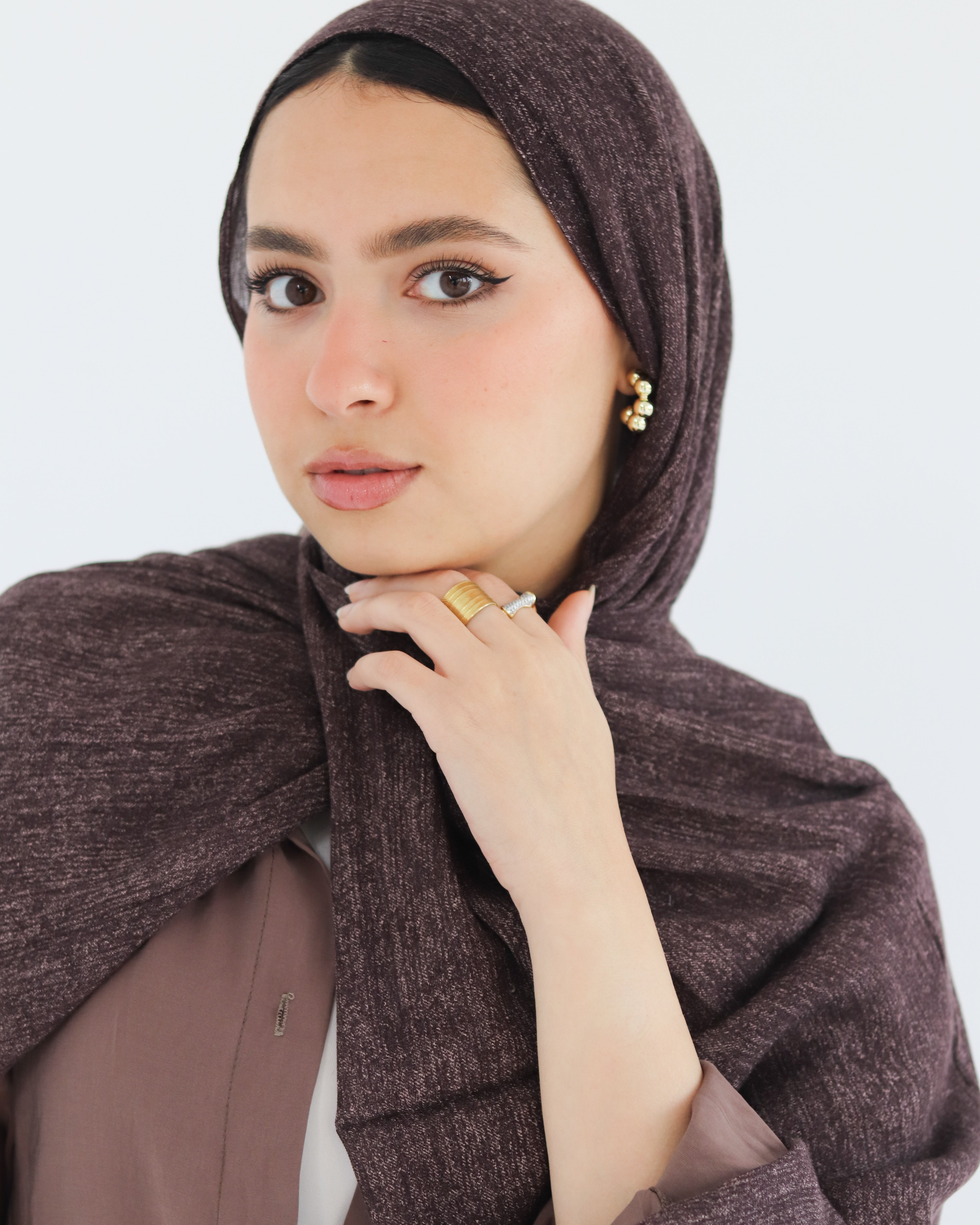 Airy Linen Hijab - Chocolate