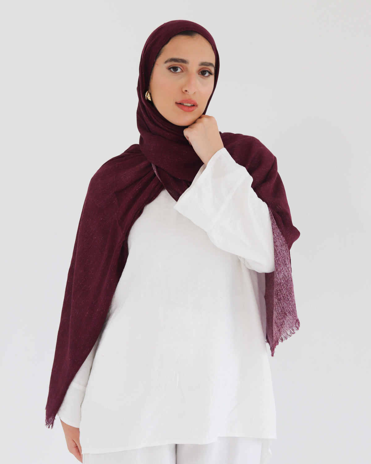 Airy Linen Hijab - Maroon