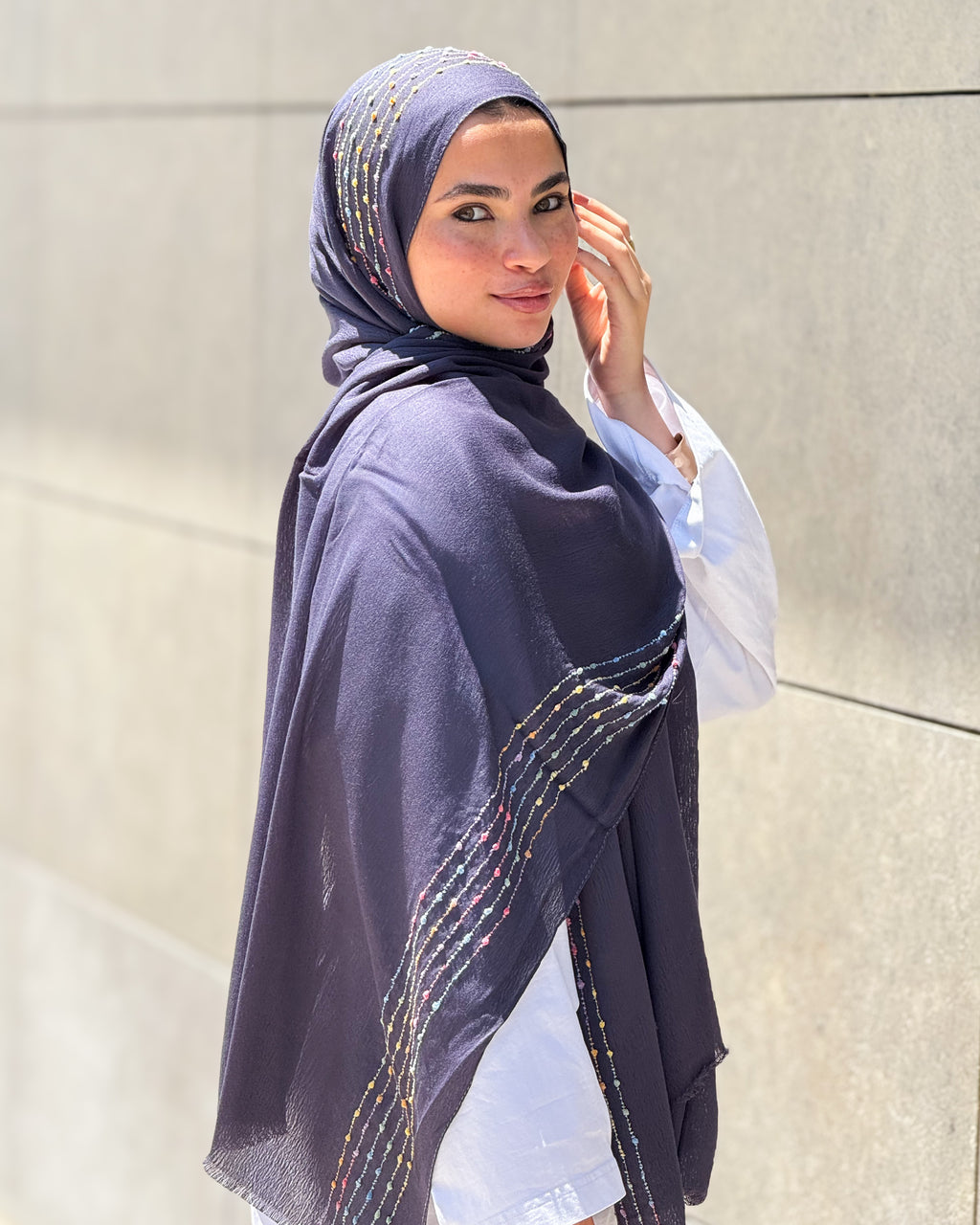 Twist of Lines Hijab - Navy