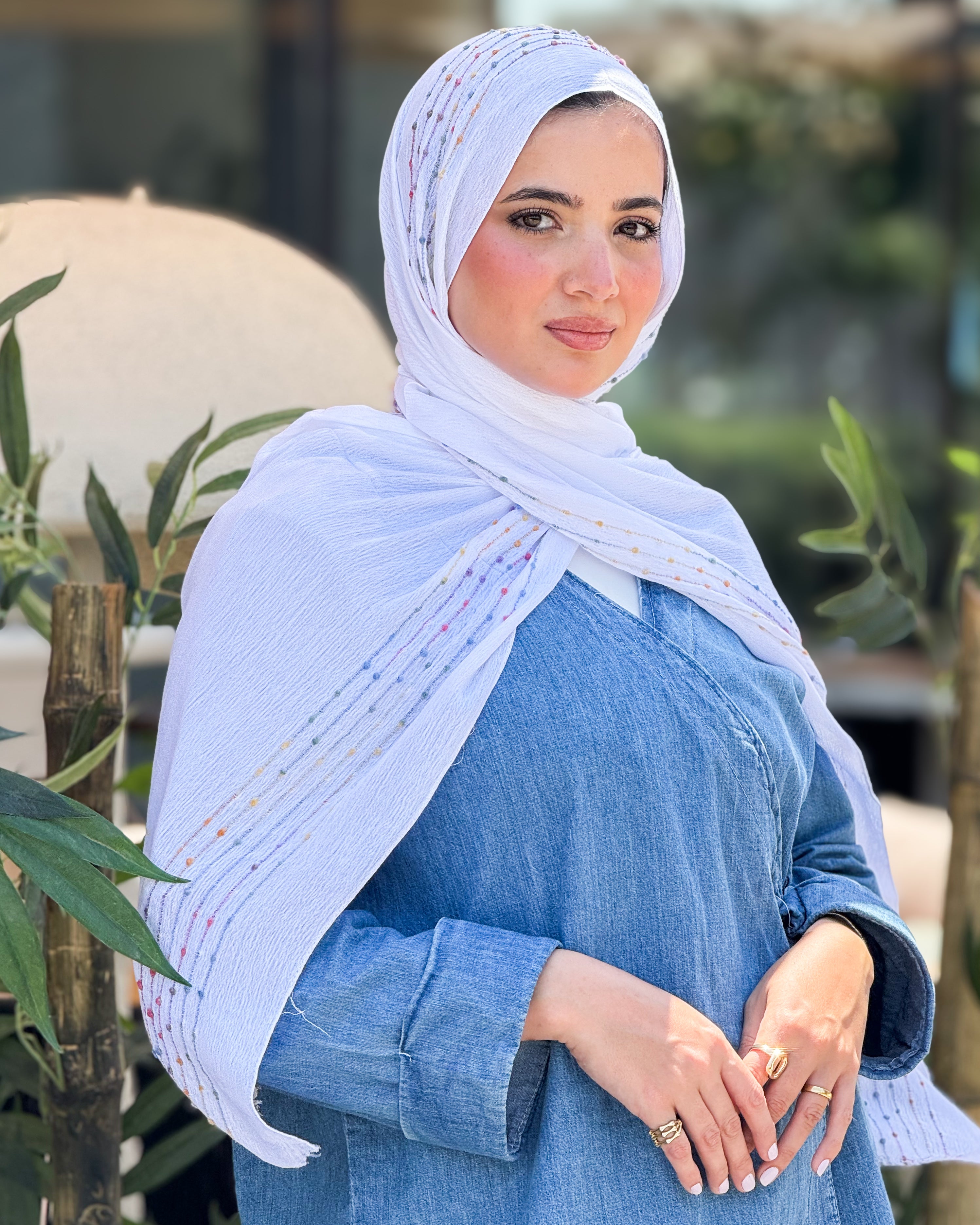 Twist of Lines Hijab - White