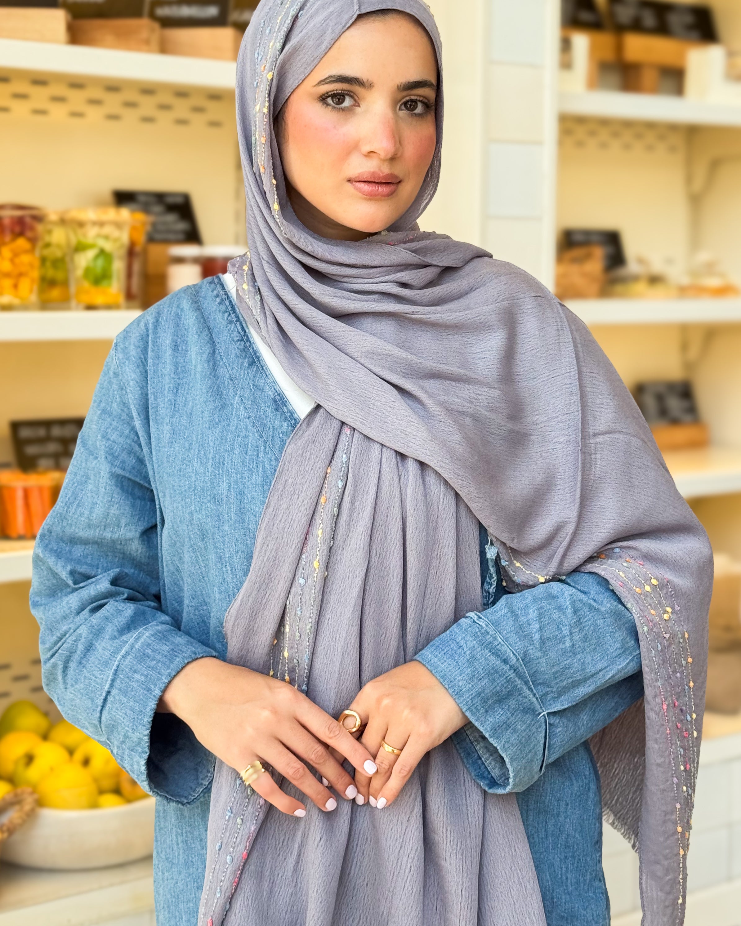 Twist of Lines Hijab - Grey