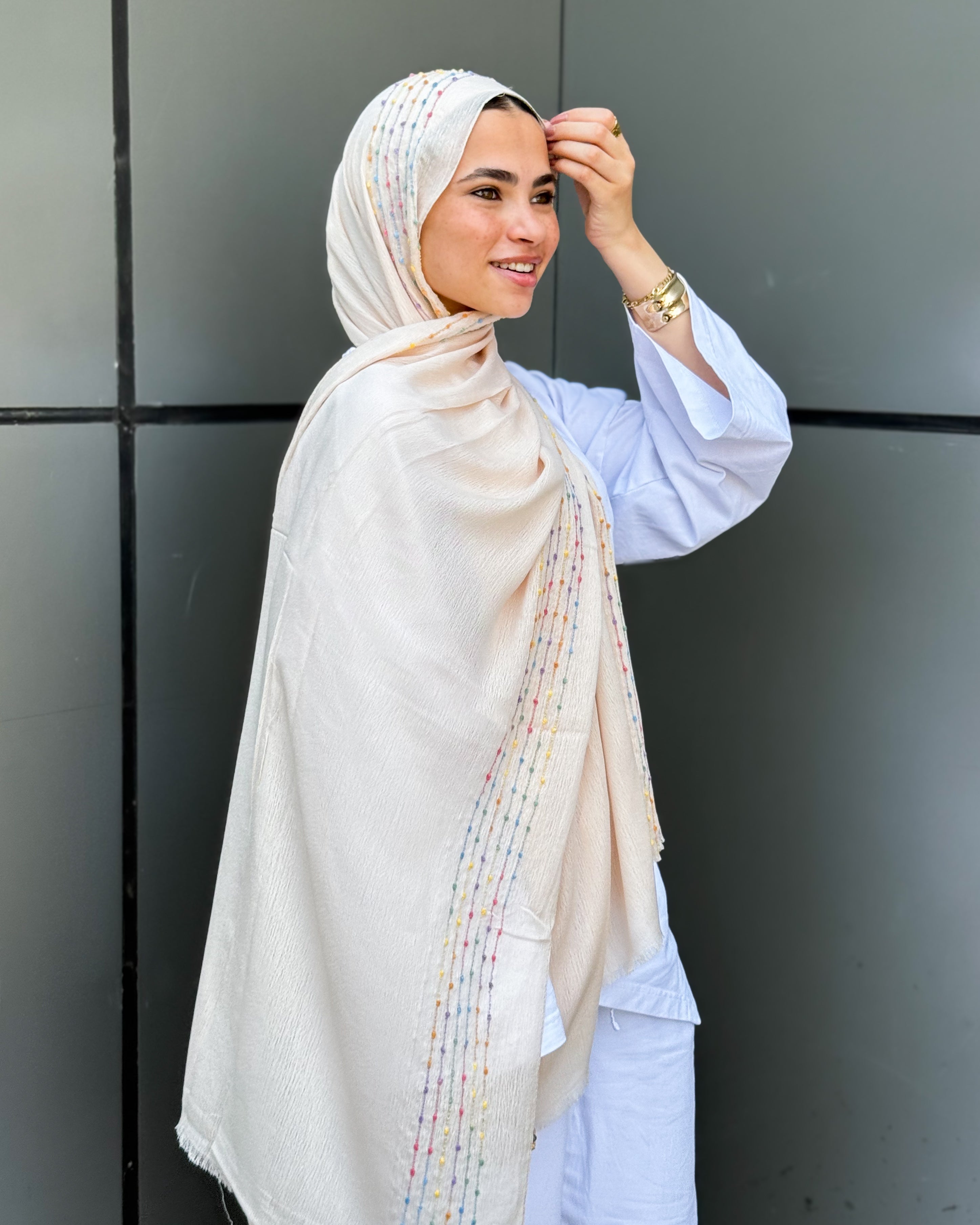 Twist of Lines Hijab - Beige