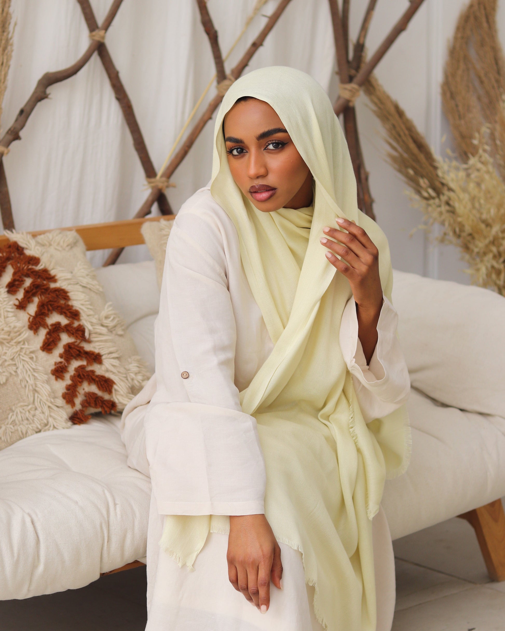 esh-esh Cotton Ash Hijab - Creamy