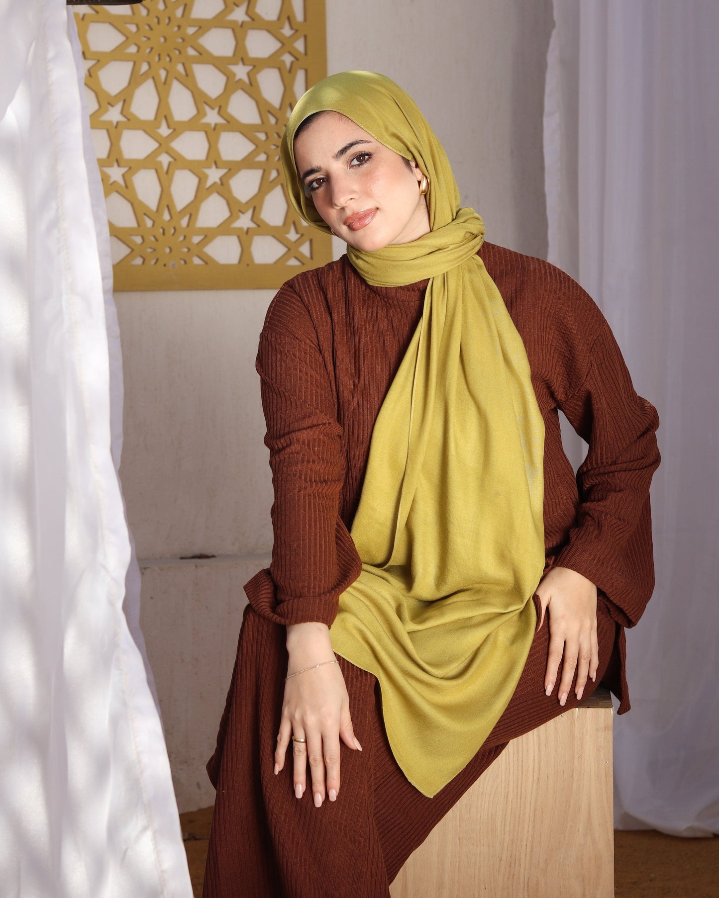 esh-esh Modal Hijab - Lime Green