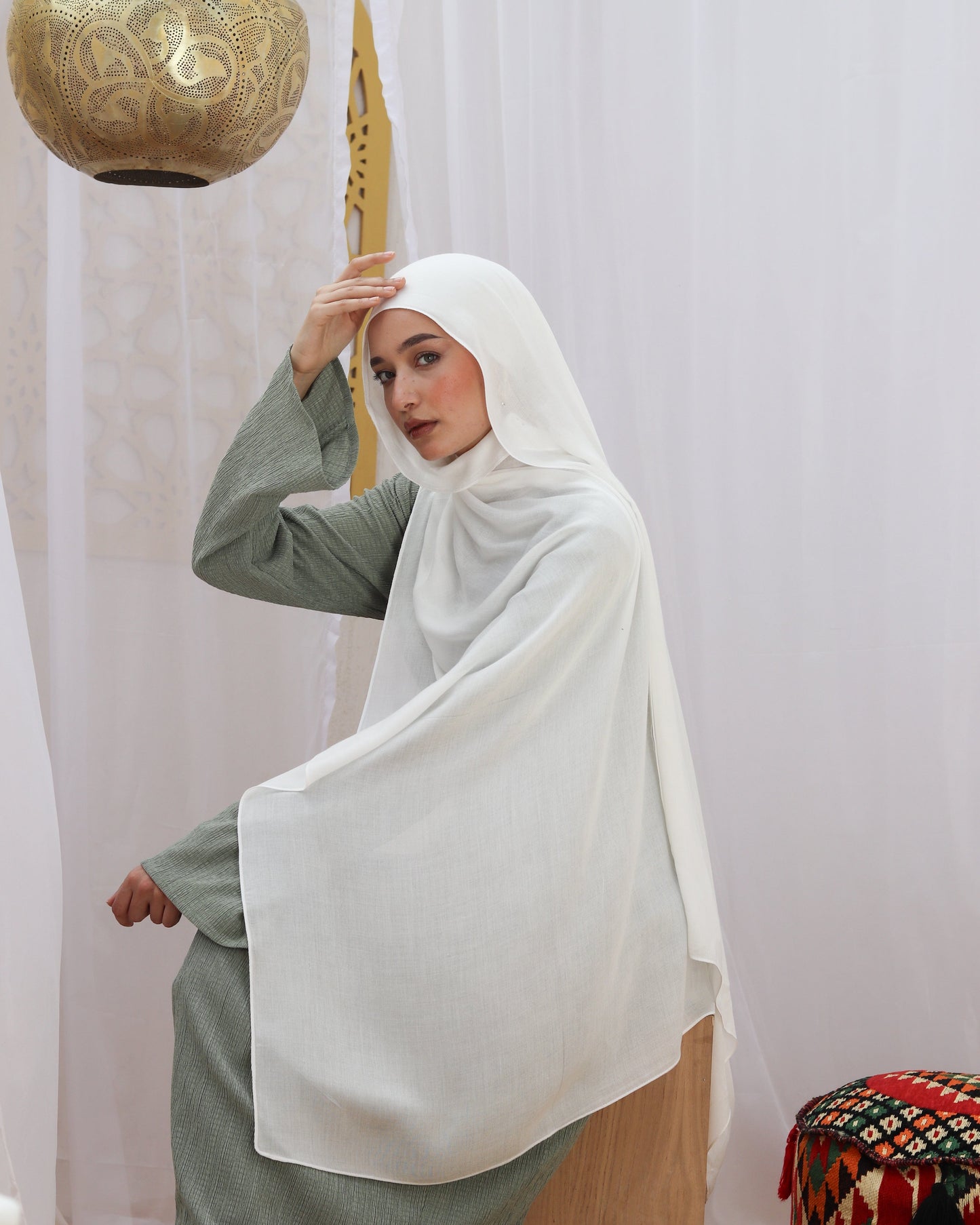 esh-esh Modal Hijab - Off White